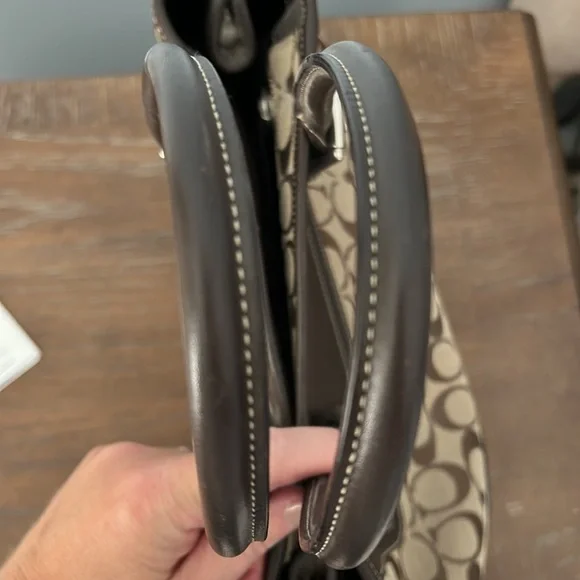 Authentic Coach Purse - Picture 2 of 6